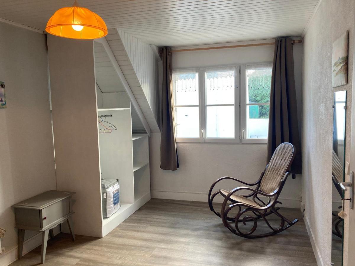 Maison Cosy Avec Jardin, Centre De Sauzon, 200M Du Port, 3 Chambres, Wifi, Terrasse Et Barbecue - Fr-1-418-211 Екстериор снимка